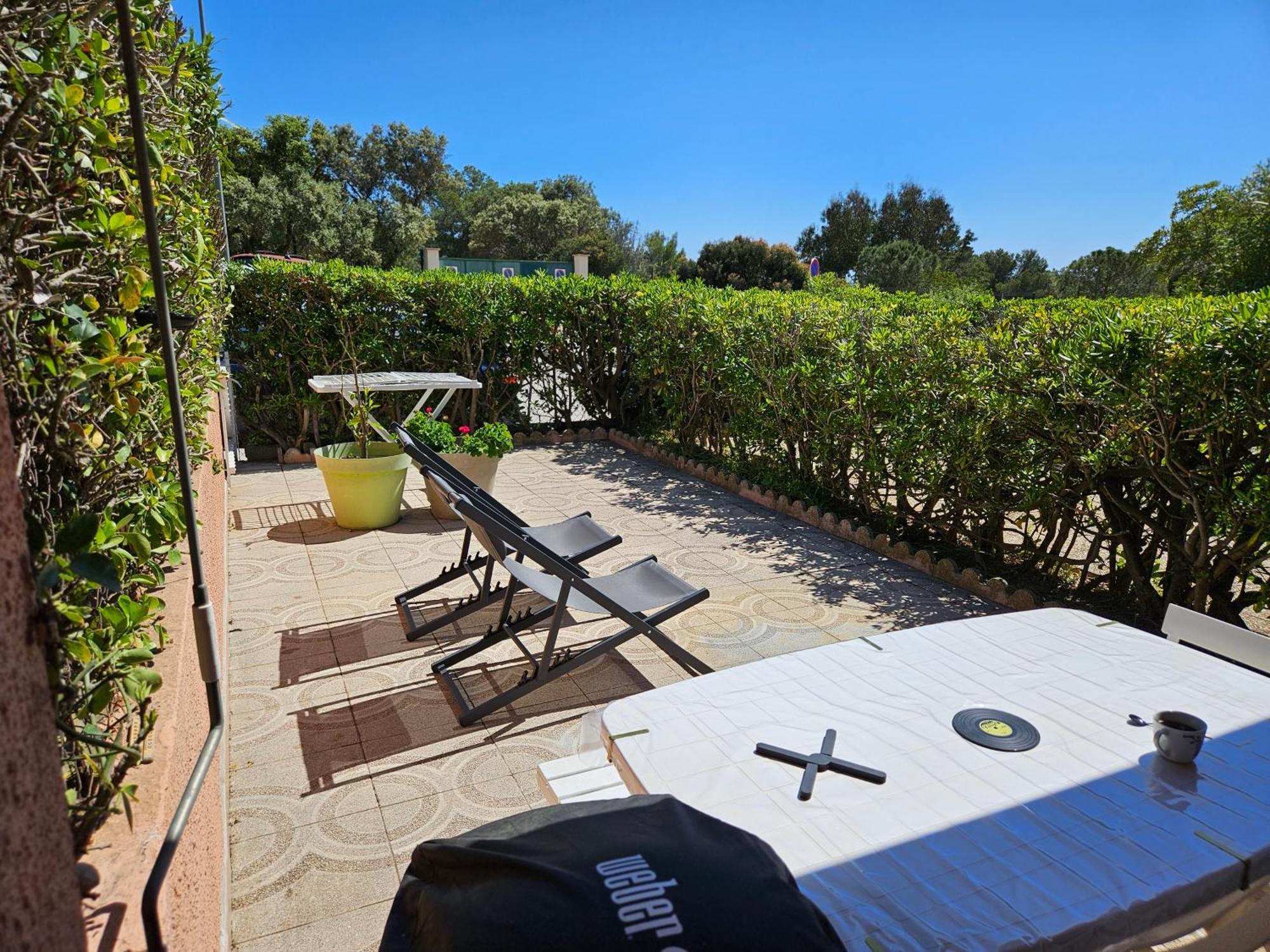 Presqu'ile De Giens, Maison Rdc Avec Acces Et Jardin Prives Sans Vis-a-vis, Piscine, Plages A 2 Min A Pieds * Hyères
